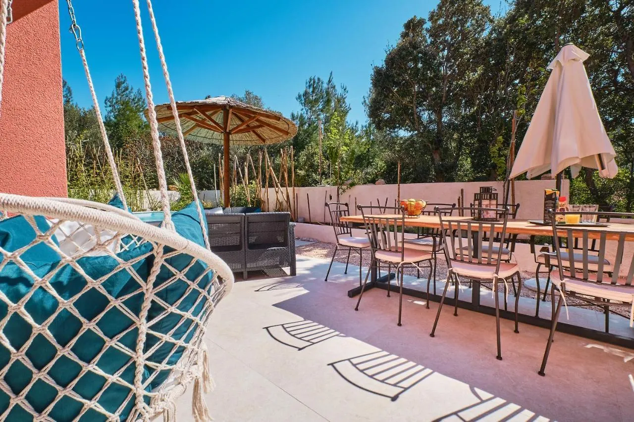 Meacres Sun Villa Miholascica